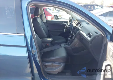 2019 Volkswagen Tiguan 2.0T Se/2.0T Sel/2.0T Sel R-Line/2.0T Sel R-Line Black z USA, uszkodzony, nr VIN 3VV3B7AX1KM100508